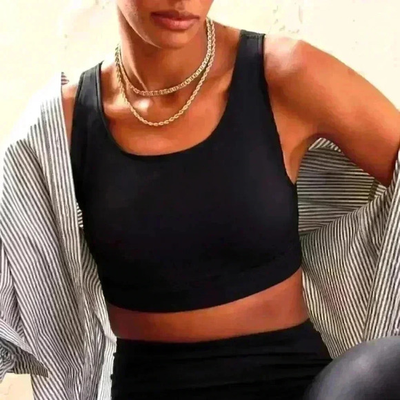 Banana Republic Factory Tops - Banana Republic Active Sports Bra